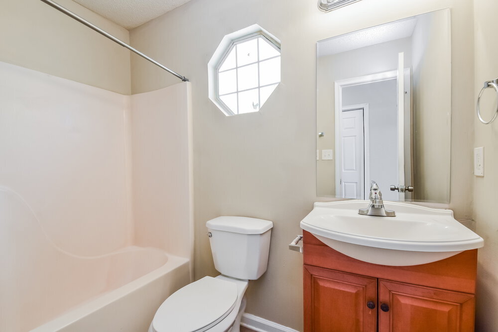 Building Photo - 1466 Fall Creek Trce