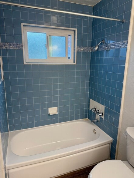 Building Photo - Olive Court Apartments