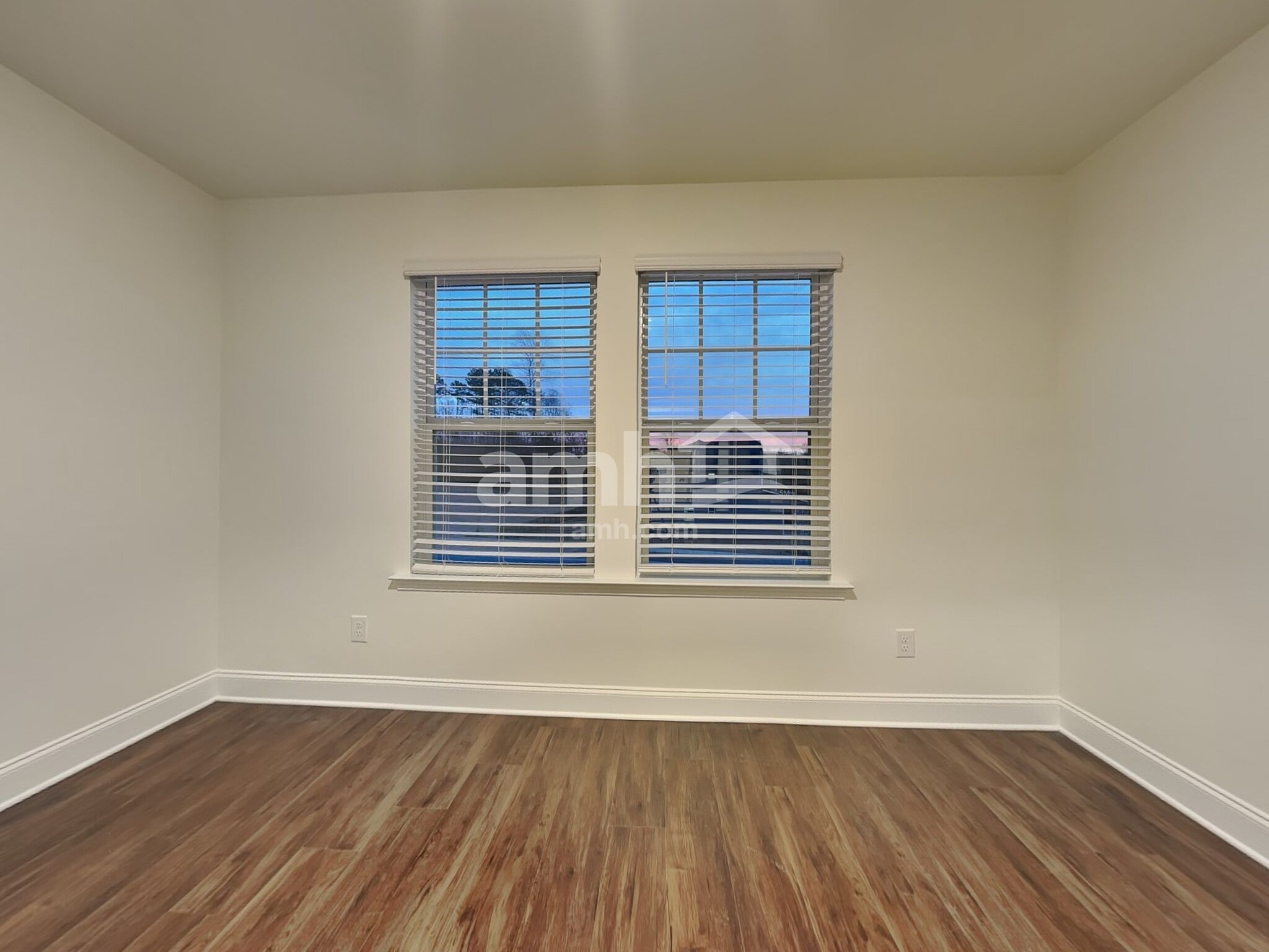 Building Photo - 5500A Farm Pond Ln