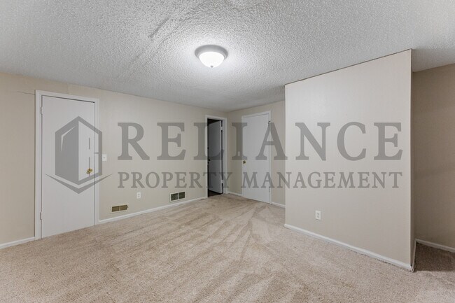 Building Photo - 1837 S Stacey St