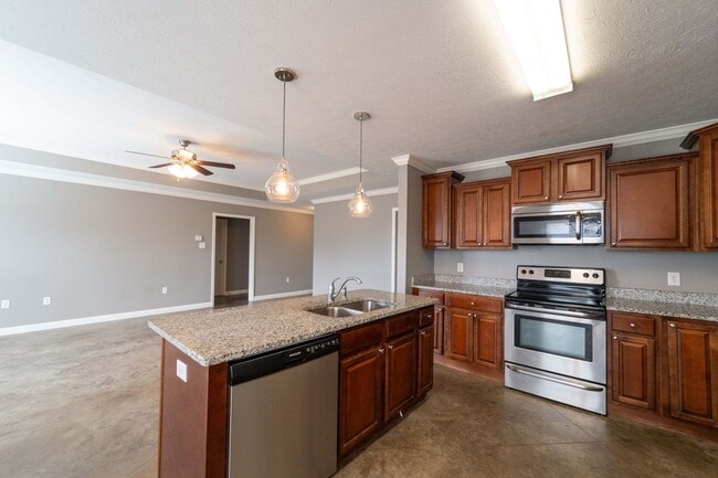 Building Photo - 1315 Alex St