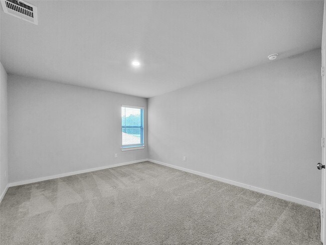 Building Photo - 21928 Juniper Crossing Dr