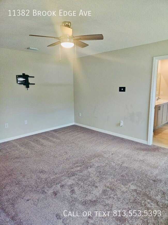 Building Photo - 11382 Brook Edge Ave
