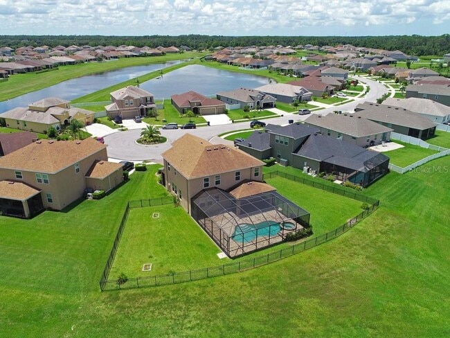 Building Photo - 8031 111th Terrace E