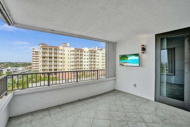 Building Photo - 1401 S Ocean Blvd