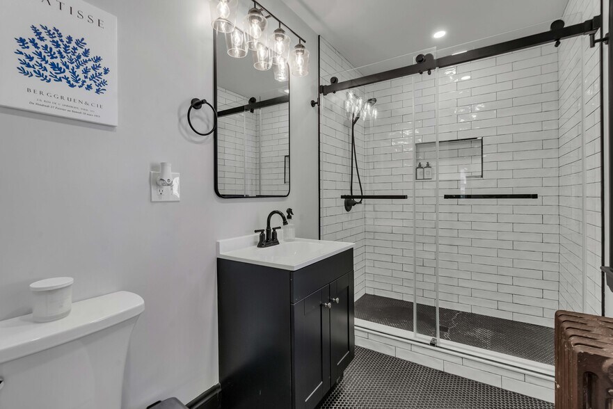 Building Photo - 50 Sprague St