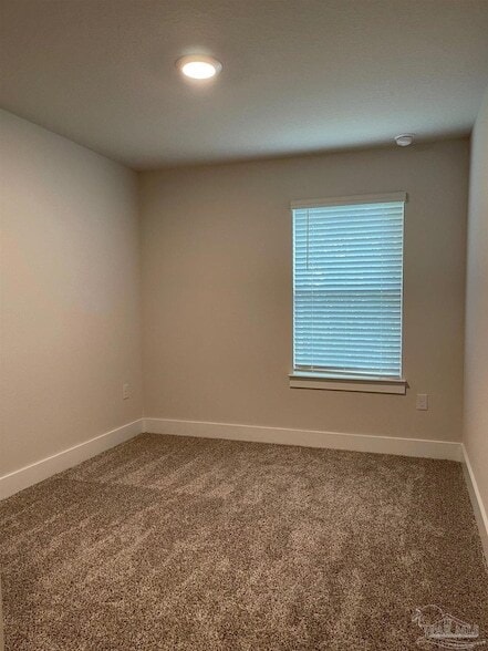 Building Photo - 1650 Iroquois Ct