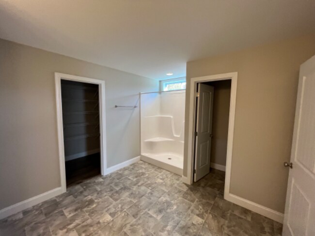 Building Photo - 7101 Nans Creek Way