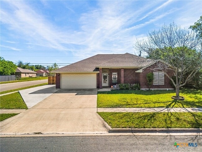 Building Photo - 3923 Oak Valley Dr