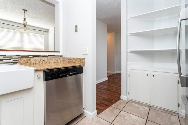 Building Photo - 3729 S Lake Orlando Pkwy