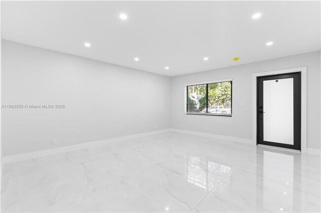 Building Photo - 9080 NW 23rd St