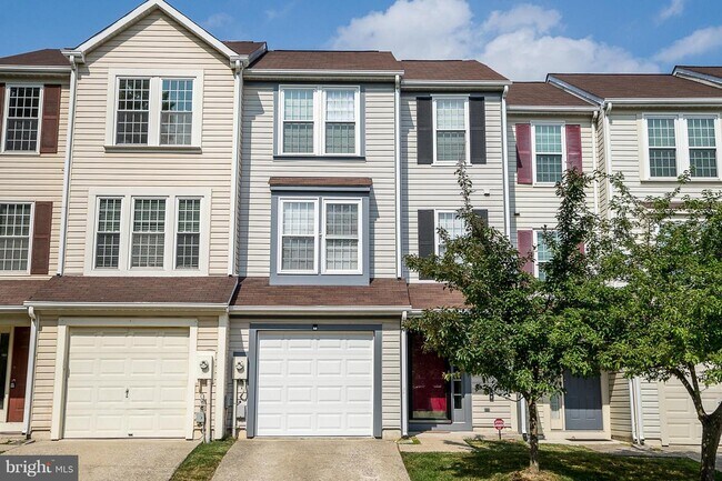 Building Photo - 7746 Patuxent Oak Ct