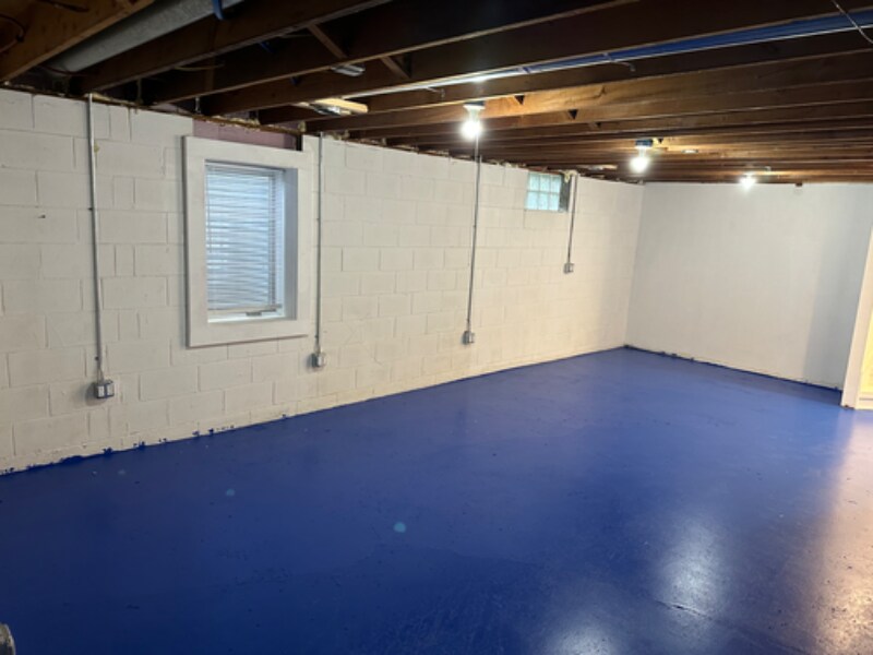 Building Photo - 7017-74 1/2 74th 1/2 Ave N