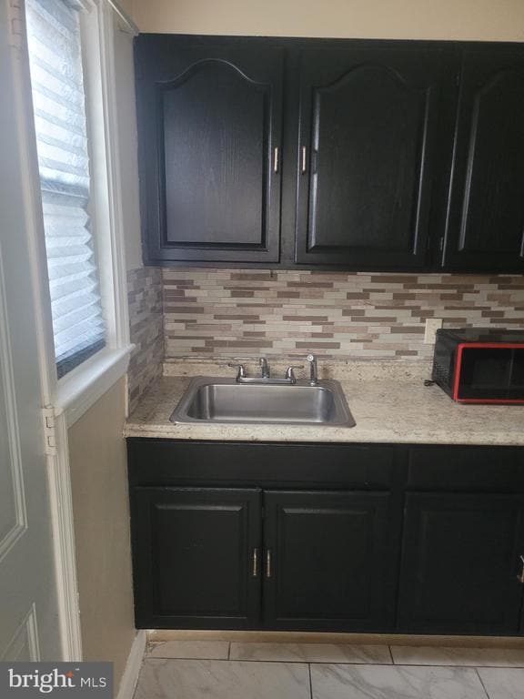 Building Photo - 3518 Madison St