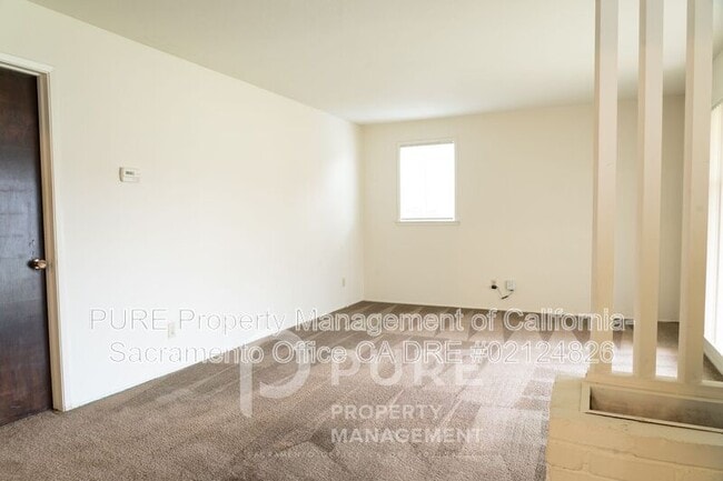 Building Photo - 9152 Cecile Way