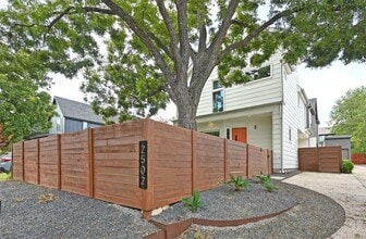 Building Photo - 2502 Southland Dr