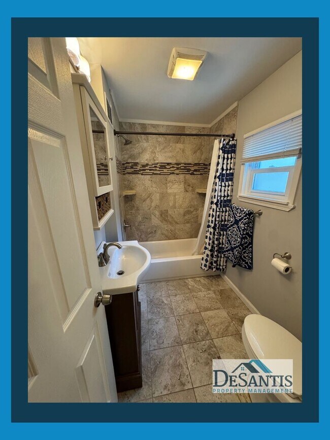 Building Photo - Spacious 4-Bedroom Home with Classic Charm...