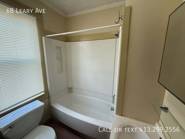 Building Photo - 6 Leary Ave