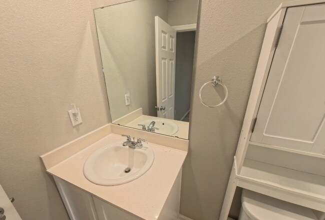 Building Photo - 148 Great Star Ct