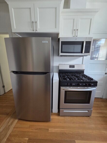 Building Photo - 2720 College Ave