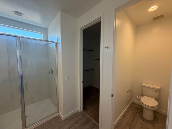 Building Photo - 36375 W Leonessa Ave
