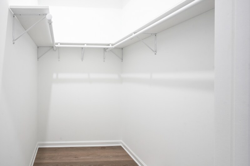 Building Photo - 952 N Marshall St