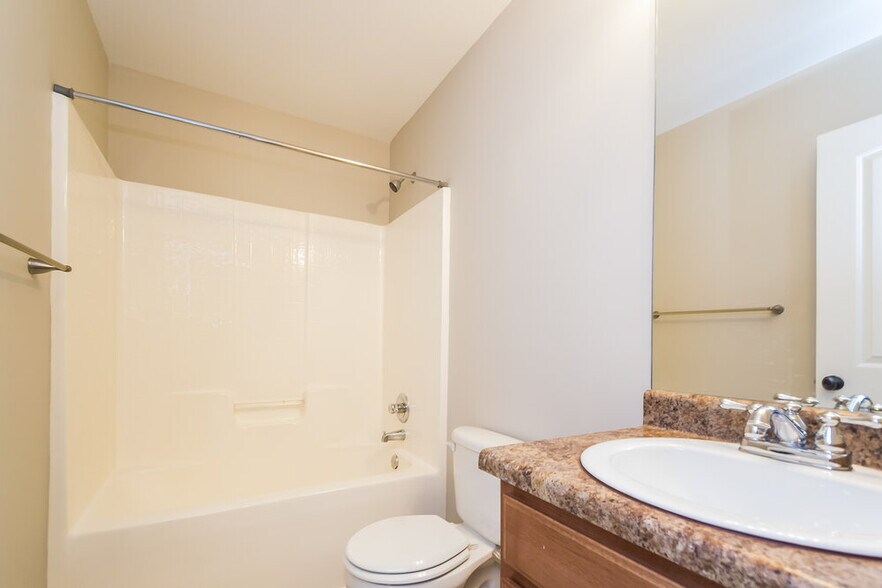 Building Photo - 234 Bethany Manor Ct
