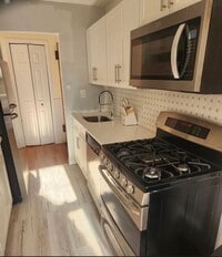 Building Photo - 7A Hemlock Dr