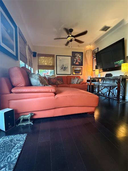 Building Photo - 1509 NW 4th Ave