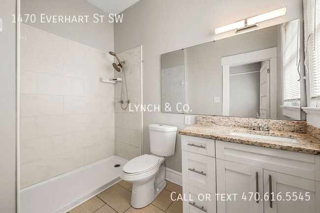 Building Photo - 1470 Everhart St SW