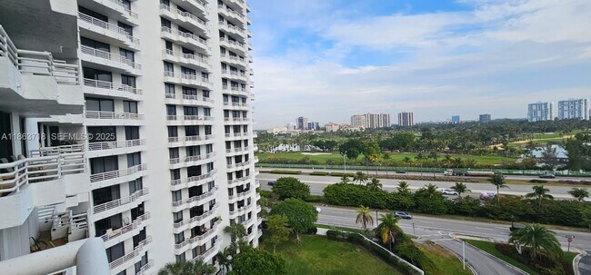 Building Photo - 3300 NE 192 St