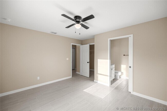 Building Photo - 5795 NW 11th Pl