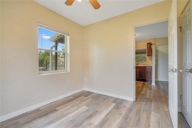 Building Photo - 2183 Crandon Ave