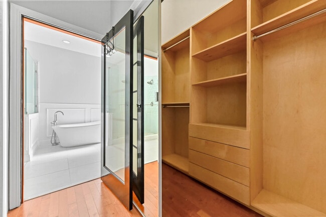 Building Photo - 17309 Balboa Point Way