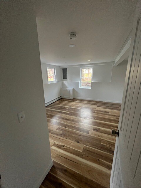 Building Photo - 222 Primrose Hill Rd