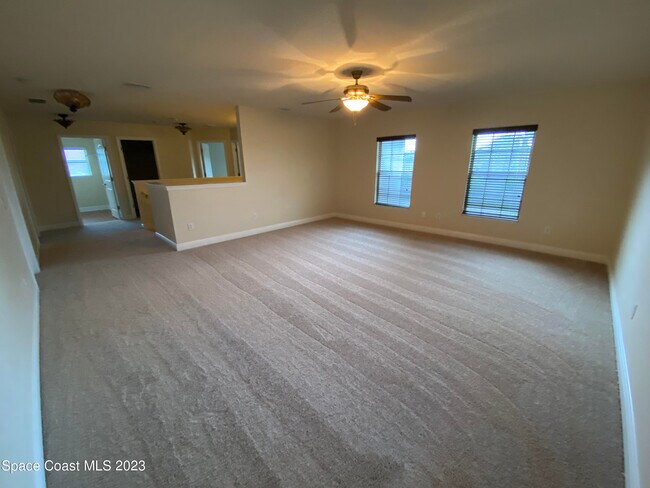 Building Photo - 6124 Serene Pl