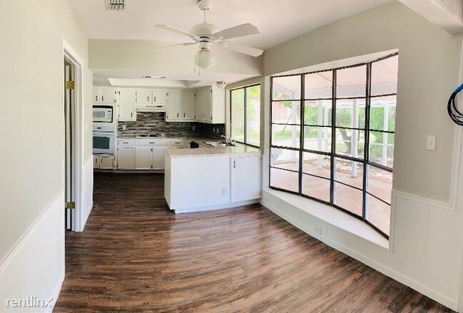 Building Photo - 3 br, 2 bath House - 204 Blessing Ranch Rd