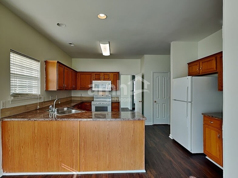 Building Photo - 12335 Shadow Ridge Ln