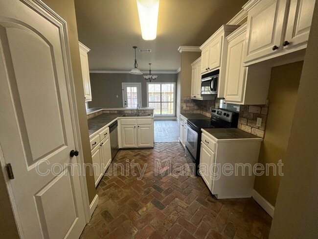 Building Photo - 24223 Chateau de Chene Blvd