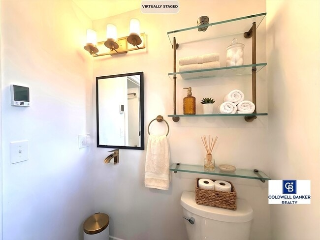 Building Photo - 32 Salisbury Rd