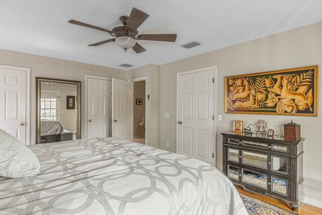 Building Photo - Renovated 3/3 Pool Home home in the heart of Delaney Park of Downtown Orlando