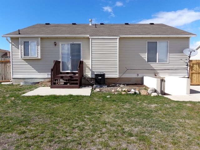 Building Photo - 6153 W Mount Montana Dr