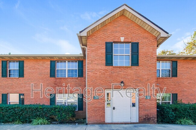 Primary Photo - 4207 Iona Way