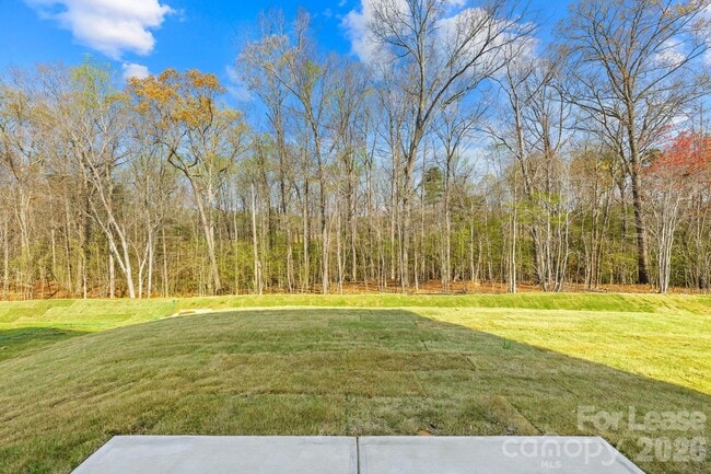 Building Photo - 544 Sand Dunes Dr