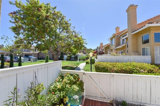 Building Photo - 26825 Park Terrace Ln
