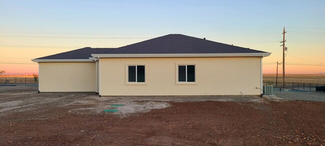 Building Photo - Gorgeous New Construction on Huge Lot!