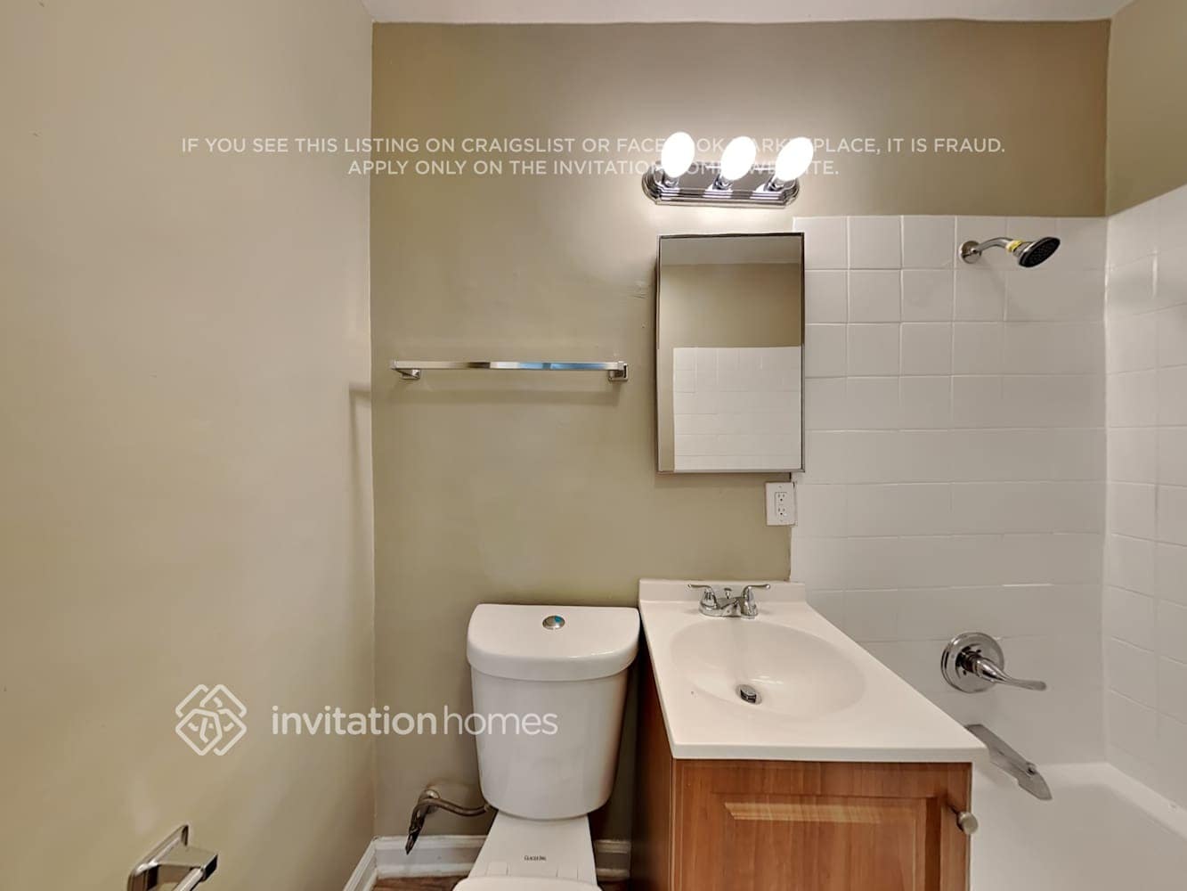 Building Photo - 17957 Orange Way