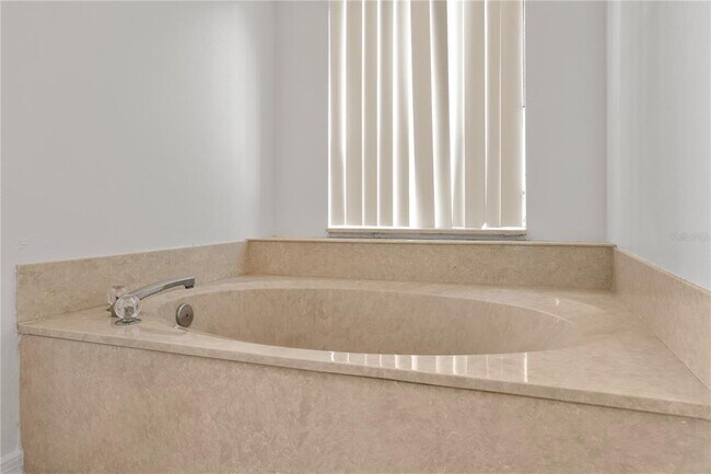 Building Photo - 12778 Waterhaven Cir