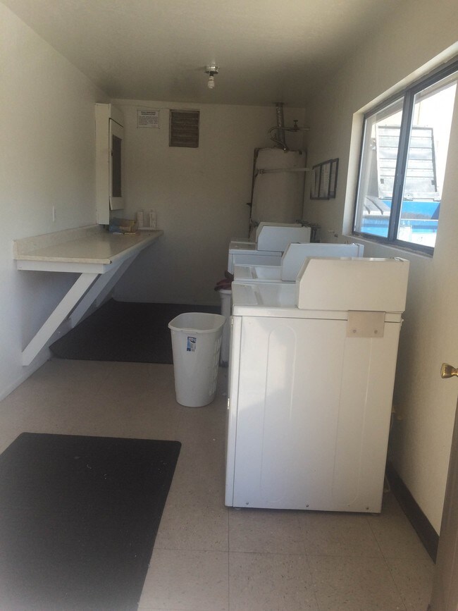 On site laundry room - 4210 W Avenue L