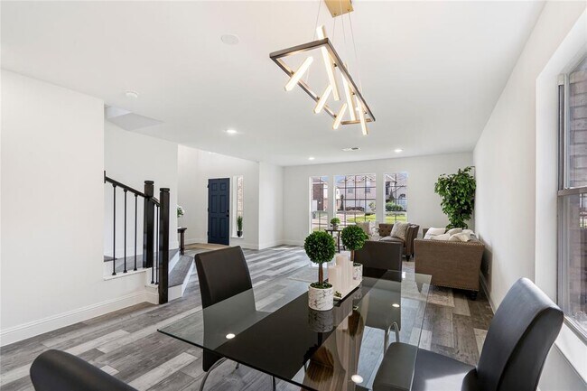 Building Photo - 7531 Leecast Ct